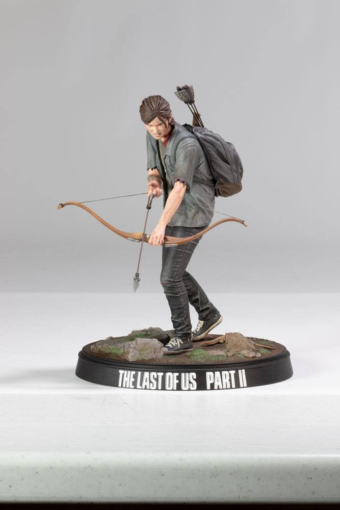 Ellie with Bow Figure